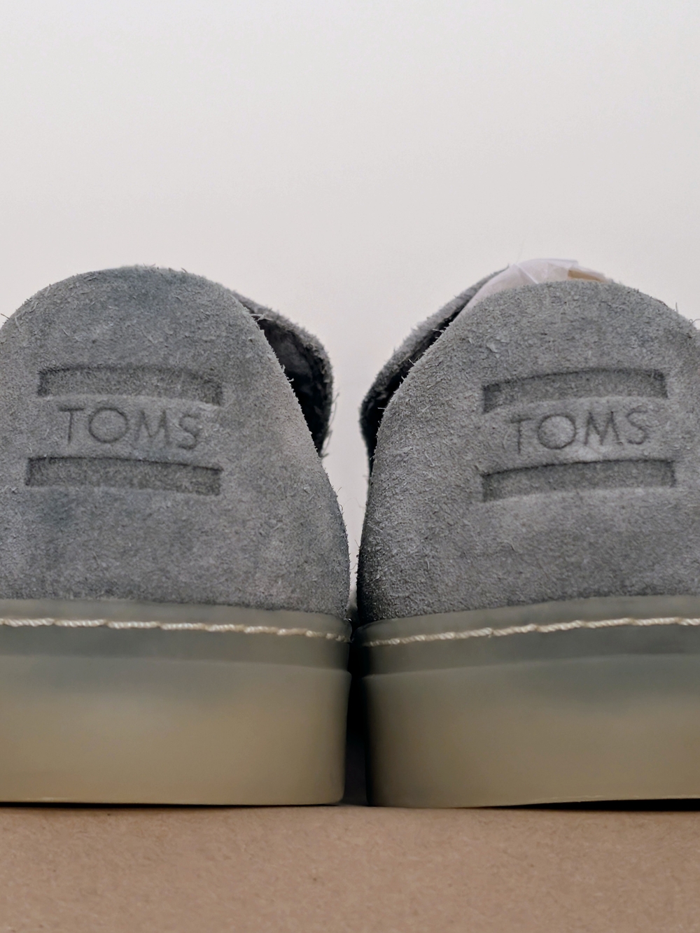 Tom's Gray Suede Lomas - Picture 4 of 4